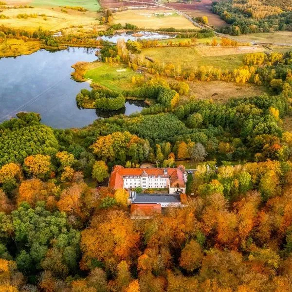 포우친-즈드루이에 위치한 호텔 Uzdrowisko Połczyn Zdrój - Sanatorium Borkowo