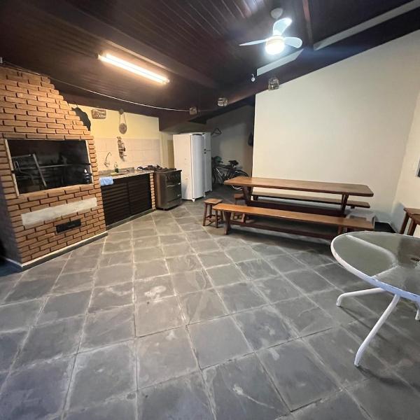 Casa 100m da Praia do Lázaro com Ar cond e 3 suites - Foto 4