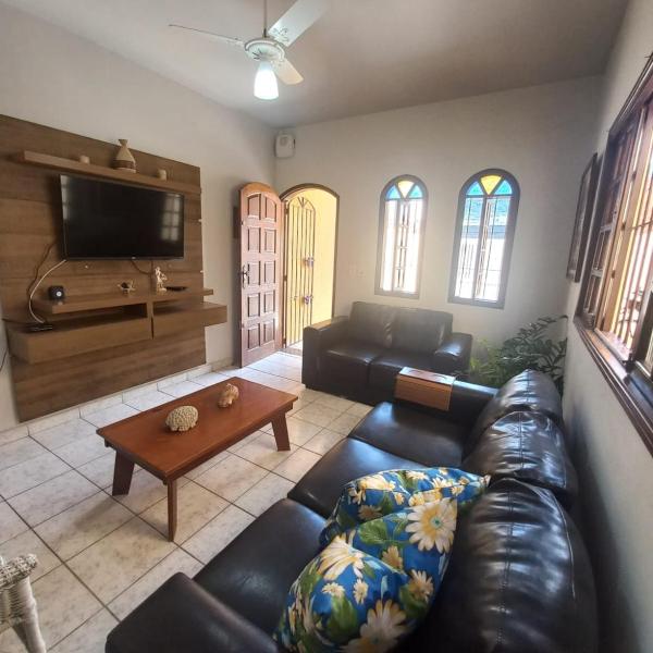 Casa de Aconchegante menos de 100 m da Praia