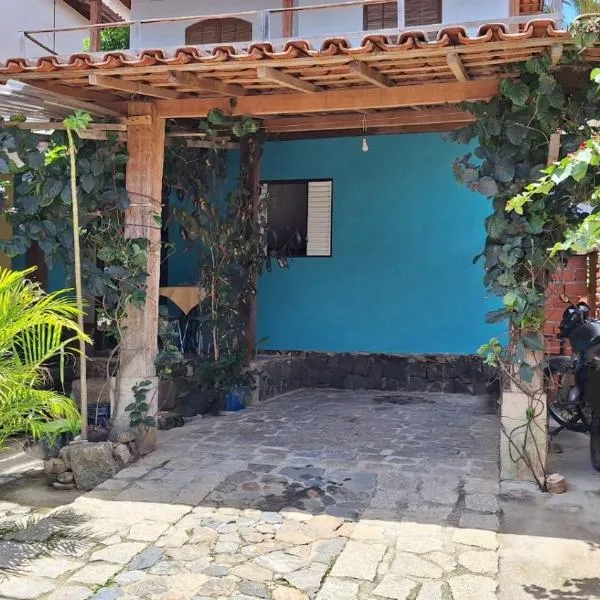 Casa entre a praia do Curral e cachoeira, hotel a Ilhabela