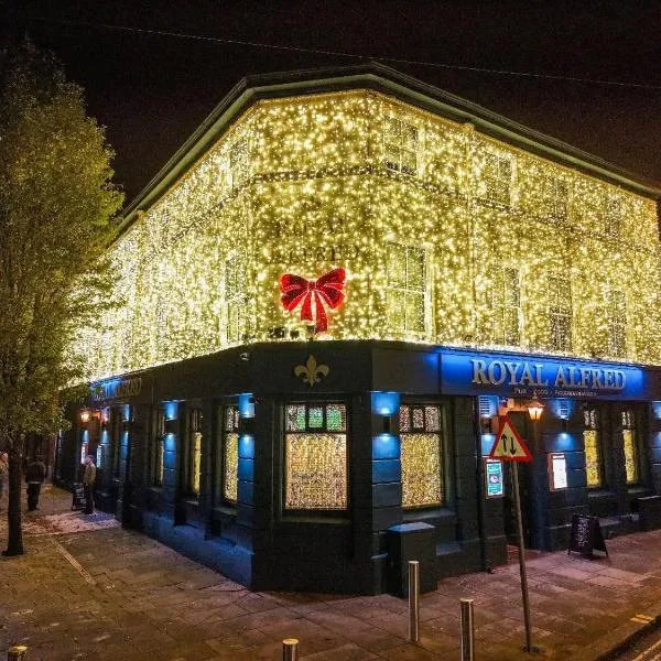 The Royal Alfred - Opposite Central Train Station, khách sạn ở Saint Helens