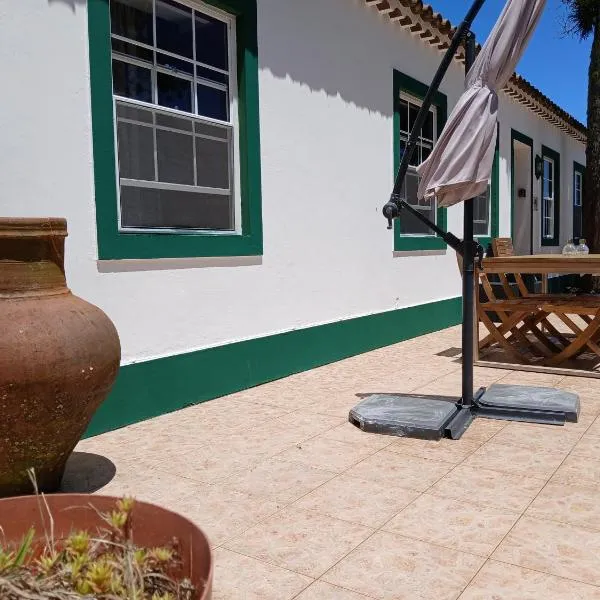 Casa da VíVí, khách sạn ở Azenha de Baixo