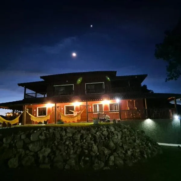 Casa Passarinho, hotel in Vale do Capao