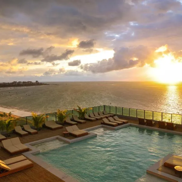 Sais Beach Living Hotel, hotelli kohteessa Maceió