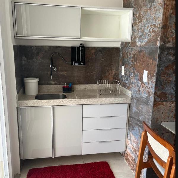 Espaço completo com 3 quartos, 3 WC, ar condicionado e próximo ao mar - Foto 3