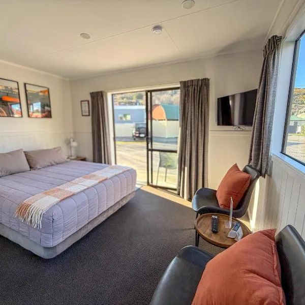 Oamaru TOP 10 Holiday Park, hotel di Oamaru