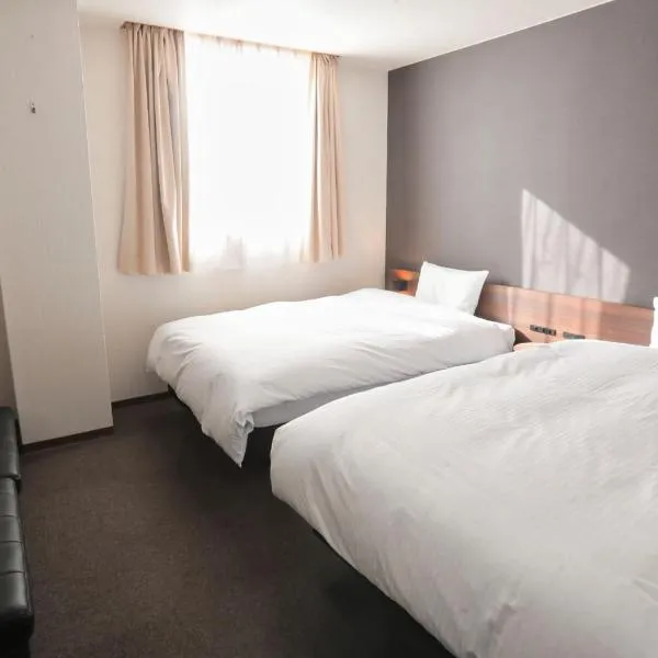 ホテルグリーンヒル美浜, hotel v destinaci Mihana