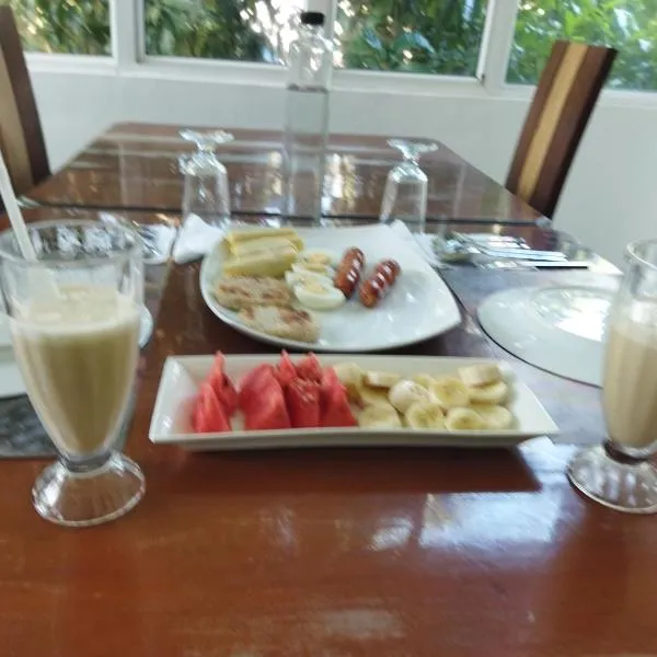 Three M Mirissa, hotel v Mirisse (jih)