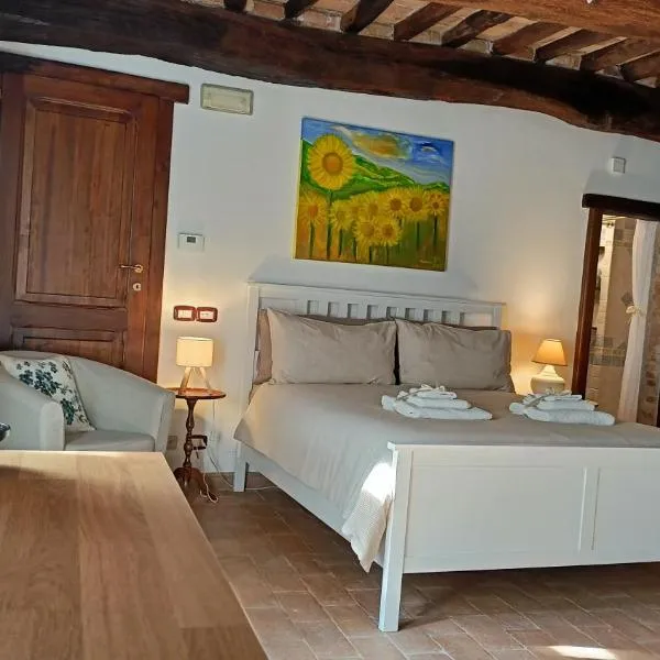 Romantic suite in the village of Castelleone, vicino Deruta, Assisi, Perugia, Montefalco, hotel em Canalicchio