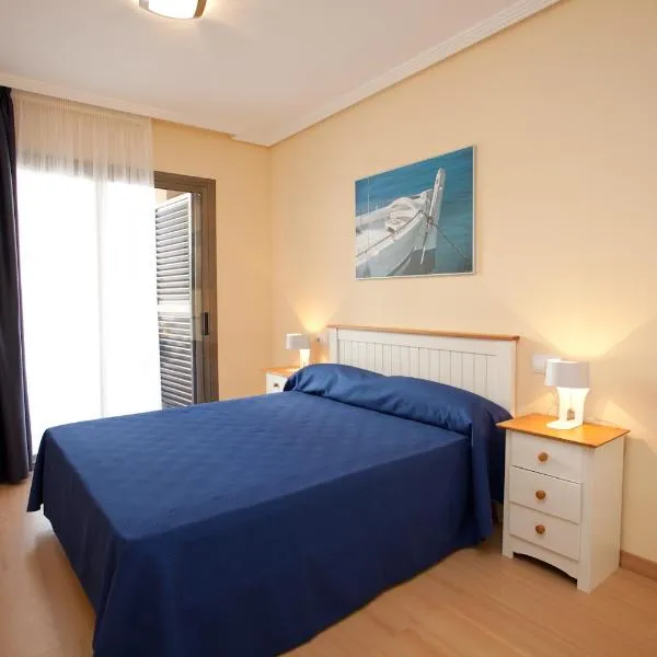Apartamentos Port Cambrils, hotel in Cambrils