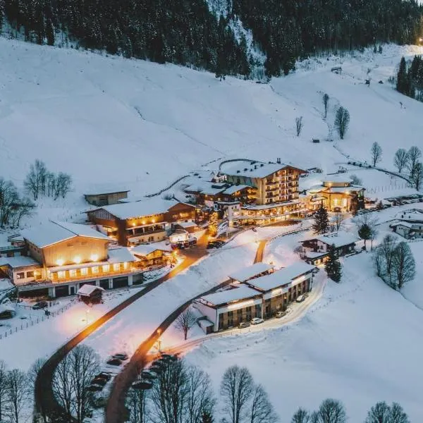잘바흐 힌터글렘에 위치한 호텔 Ellmauhof - das Generationenresort