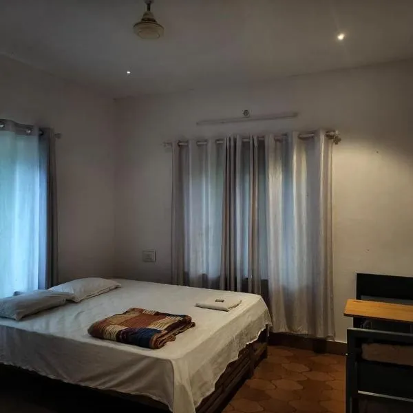 H Villa、Nilambūrのホテル