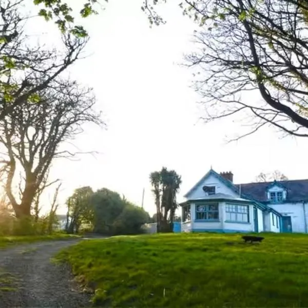 Halyon Village, hotel in Greencastle