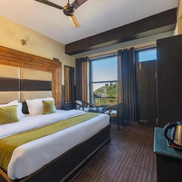 Kasauli Residency Near Mall road Kasauli, viešbutis mieste Kasaulis