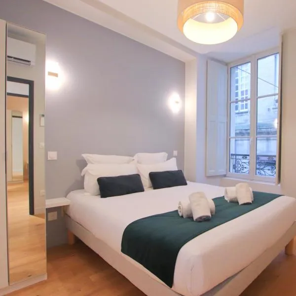 Appartements 3 Chambres de luxe 6 personnes, Centre Ville, Clim, Ascenseur, hotel di Bordeaux