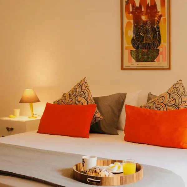 Apto con terraza privada junto al Bulevar del Rio y Calle del Sabor, hotel in Cali