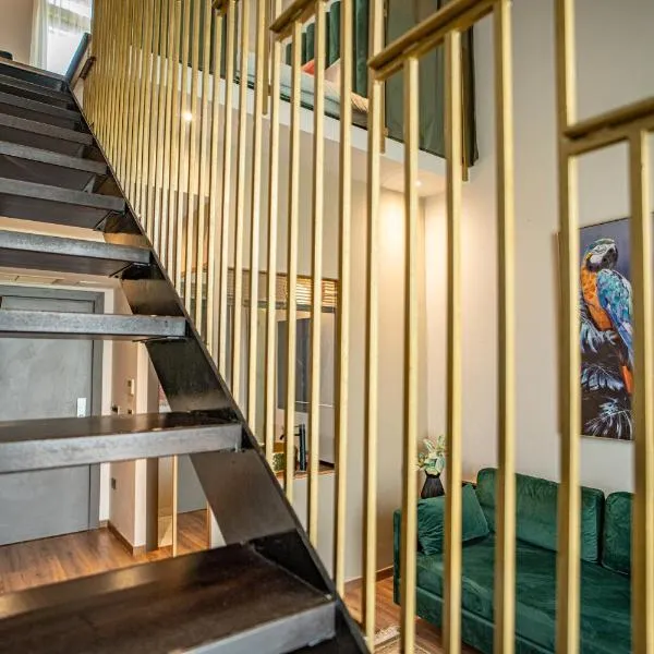 Golden Rooms, hotel in Ioannina