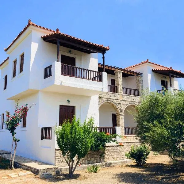 Gaia Apartments, hotel in Marathokampos