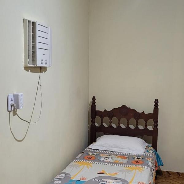 Casa 2 quartos com ar condicionado e próximo ao centro - Foto 2