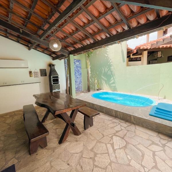 Casasveraneio casa top com 3 suítes com ar condicionado a 100 m da Praia - Barra de São Miguel, 7 minutos do gunga e 3 da praia bonita e conchas ! Área gourmet com piscina privativa e churrasqueira! condomínio com muito verde e piscina de 10m!