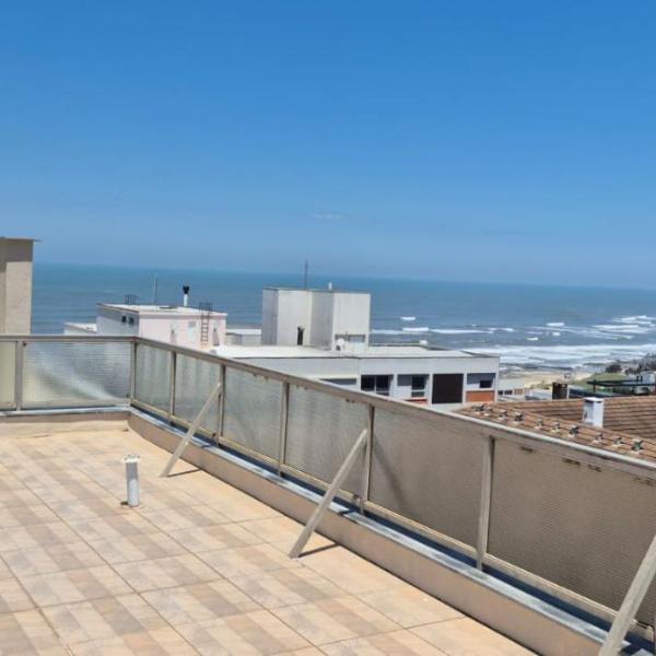 Apartamento Cobertura com Vista para o Mar