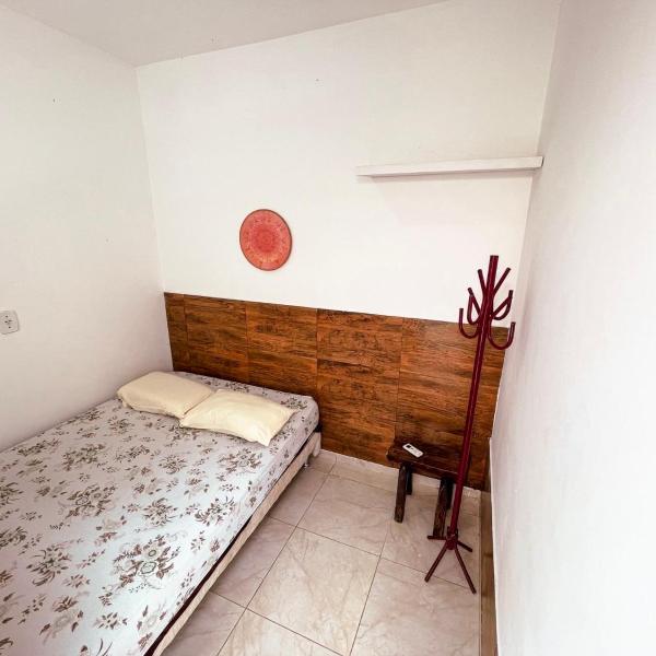 casasveraneio , Barra de são Miguel casa com 4 quartos sendo 2 suítes,todos com ar condicionado, 300 m da praia, 5 minutos praia das conchas e 10 do gunga! Área de lazer com piscina de 10 m churrasqueira e freezer!a melhor! - Foto 2