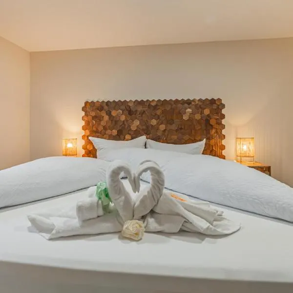 Hotel Seepferdchen Zimmer 1 Eckernförde Self-Check-In, hotel v destinaci Eckernförde