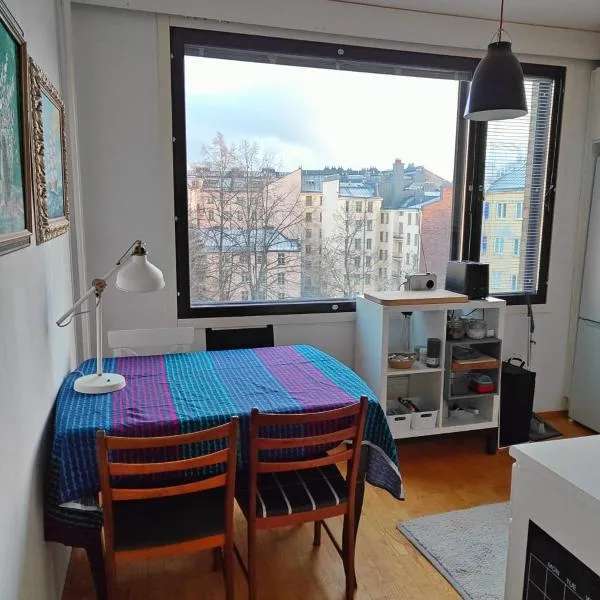 Spacious Apartment in Kallio, Hotel in Helsinki