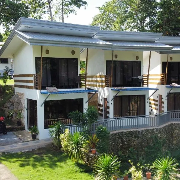 ThePureYann, hotel em San Juan