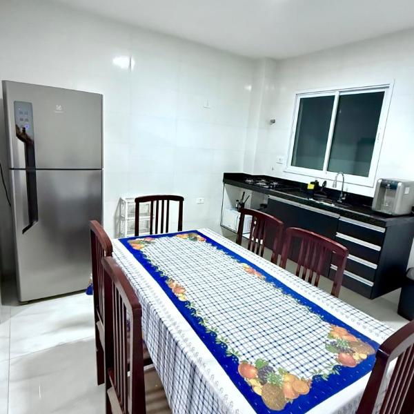 Casa completa em Praia Grande, 500 metros da praia - Foto 4