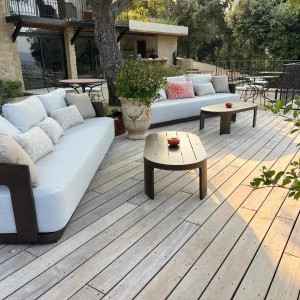 La Villa des Cèdres, hotel v destinaci Bonnieux