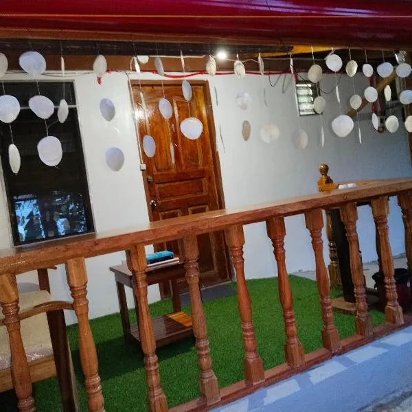 Ziah's Guest House, hotel in San Vicente