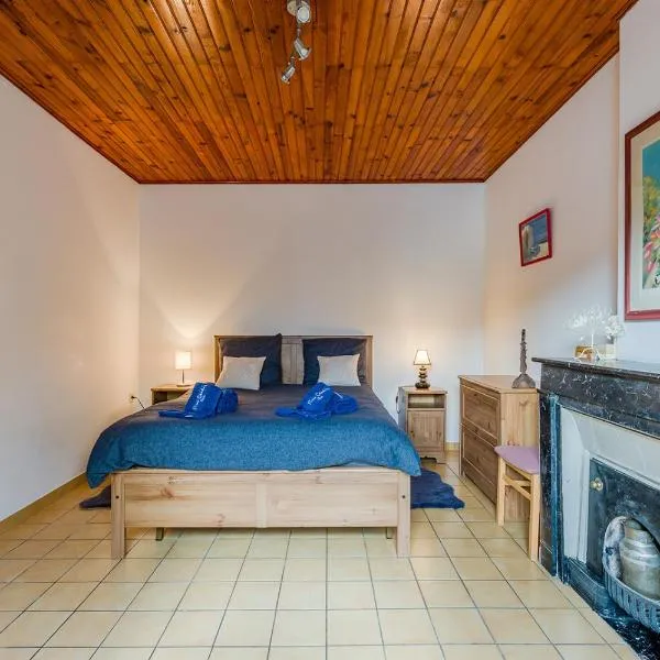 T2 urbain cosy à Montluel jardin parking & gare, ξενοδοχείο σε Montluel