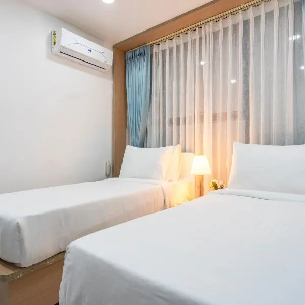 Rcc Hotels Gachibowli photo 2