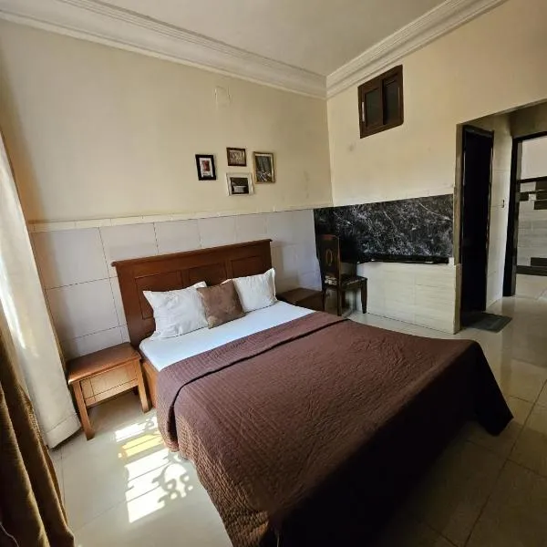 APPARTs HOTEL MIREILLE, хотел в Яунде