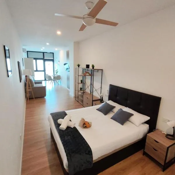 Caballito de Mar - Modern Apt - Near Bioparc by Río Turia Apartments, отель в Валенсии
