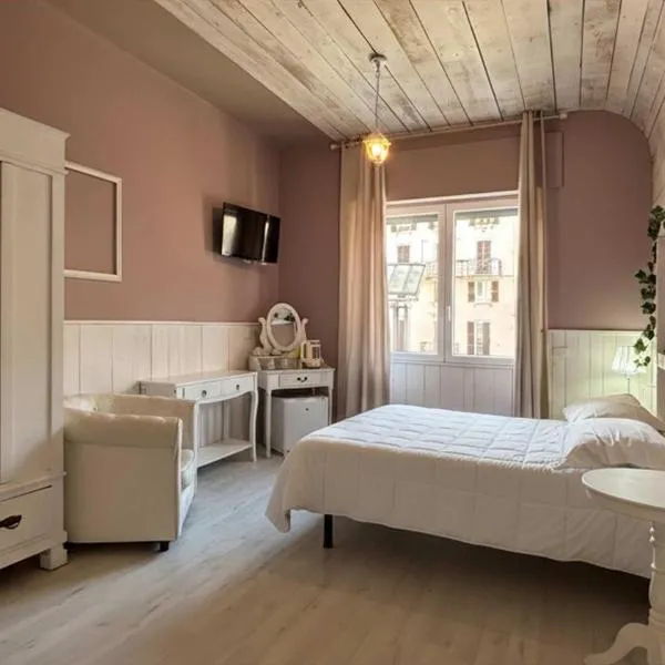 Romantic - Affitti Brevi Italia, hotelli Leccossa