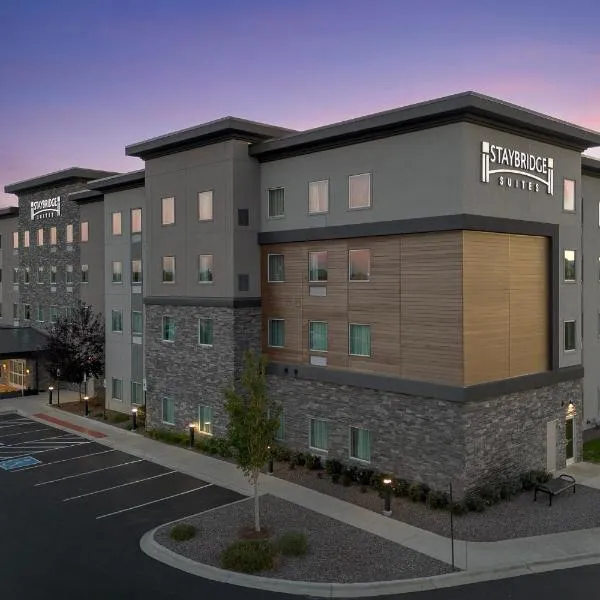 Staybridge Suites - Denver North - Thornton by IHG, hotel in Thornton