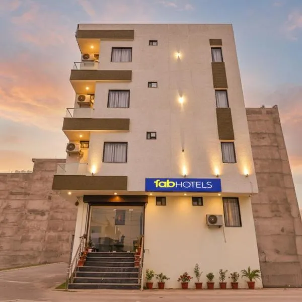FabHotel Avondale - Sitapura, hotel v destinaci Džajpur