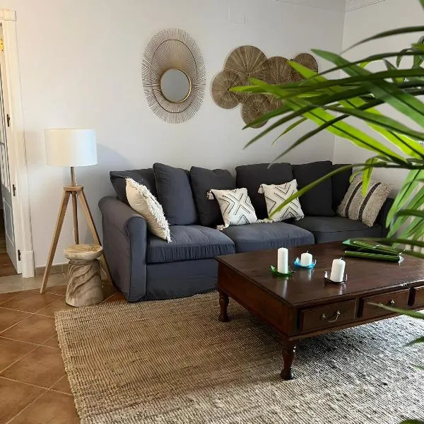 Vista Marina de Isla Canela, hotel in Isla del Moral