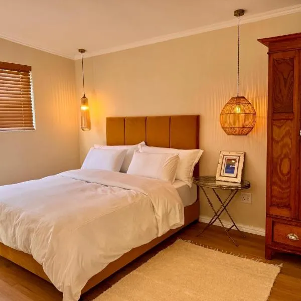 Mimosa Cottage, hotel in Cape Town