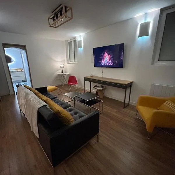 Sublime appartement Rémois, hotel i Reims