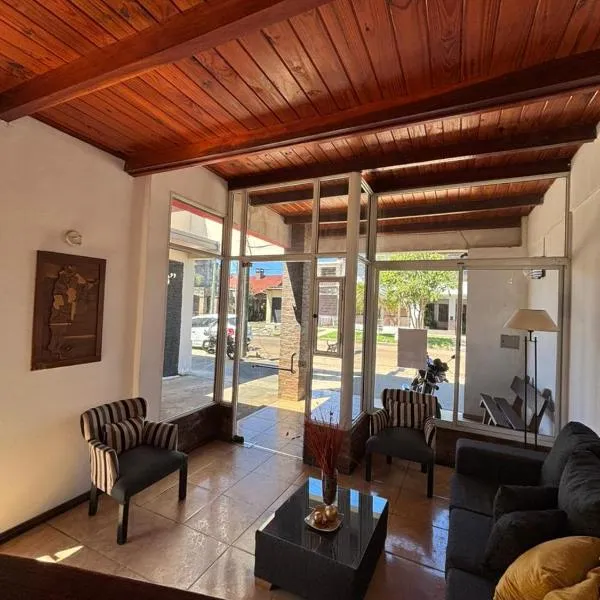 Hotel Don Luis, hotel in Paso de los Libres