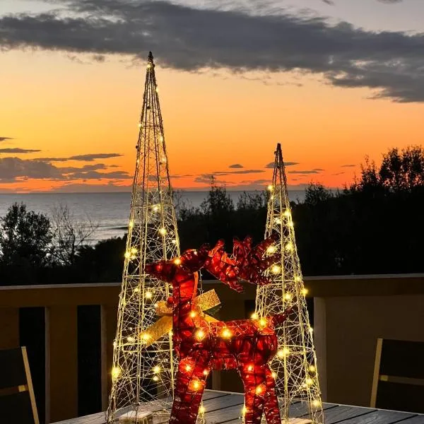 CASA ELAIO - immersa negli ulivi con vista sul mare Ionio, hotel v destinaci Marina San Gregorio