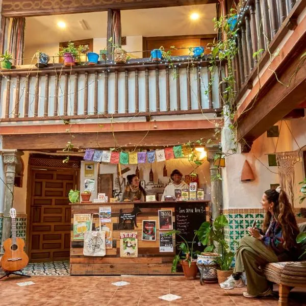 Oripando Hostel, hotel in Granada