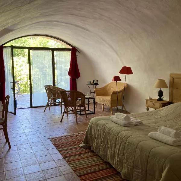 Le Clarou Gîtes et chambres d'hôtes, hotel en Valleraugue