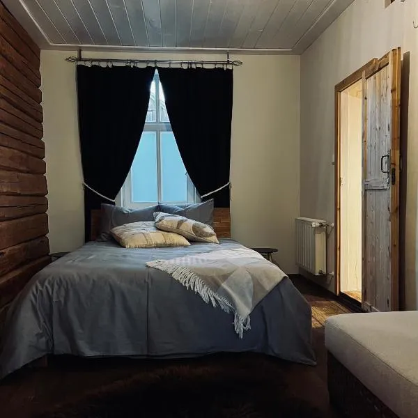 Rähni Home - With Private Garden & Terrace、パルヌのホテル