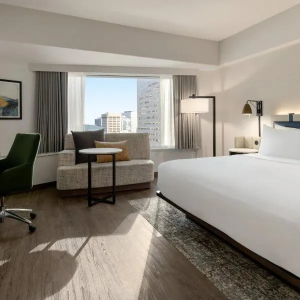 Crowne Plaza Seattle - No Resort Fee - Newly Renovated IHG Hotel โรงแรมในซีแอตเทิล