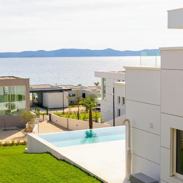 LIOQA Resort, hotel v destinaci Ugljan