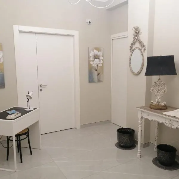 Five Apartment B&B，位于利卡塔的酒店